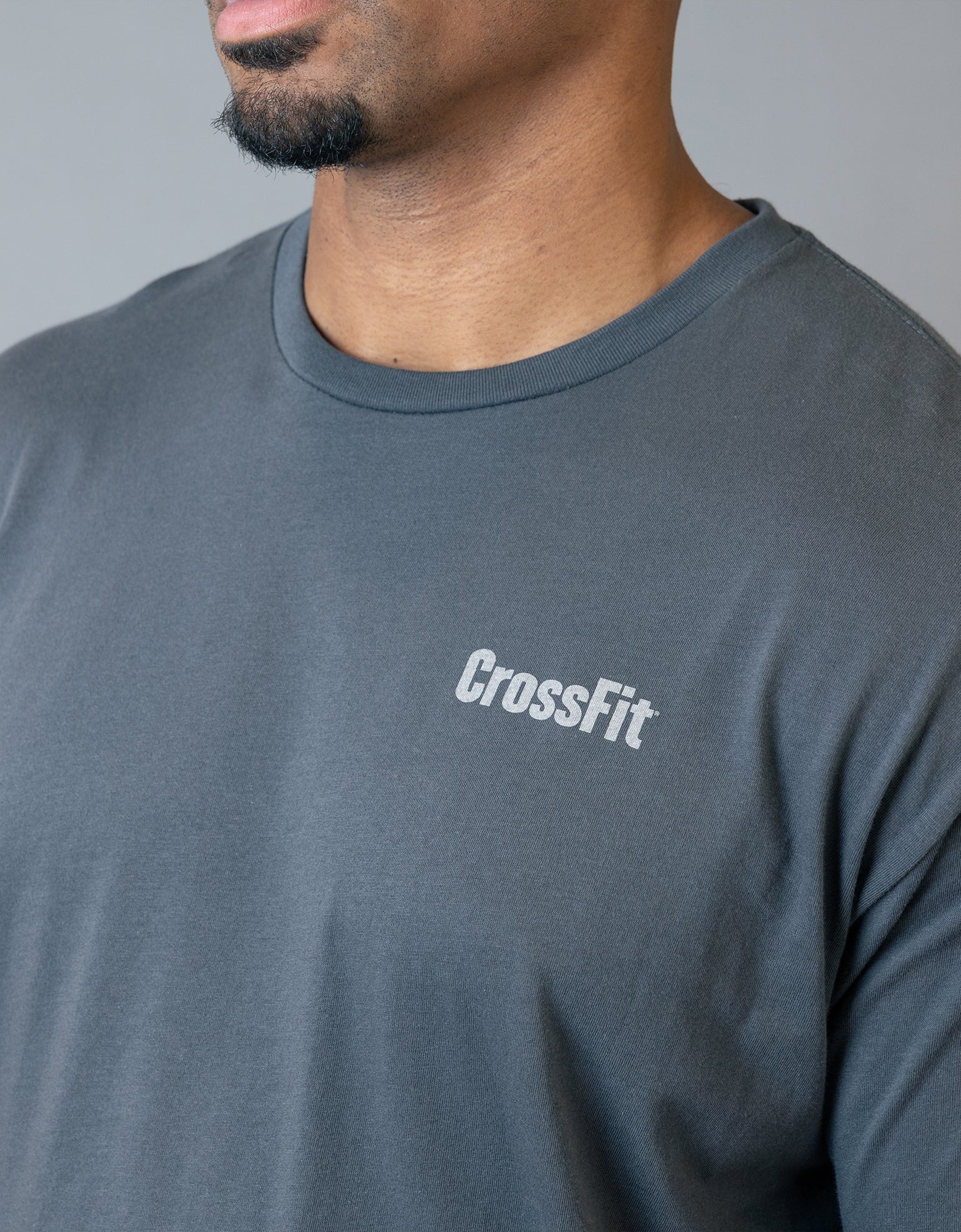 Men's Forging Elite Fitness Emblem Cotton Tee - Image 4